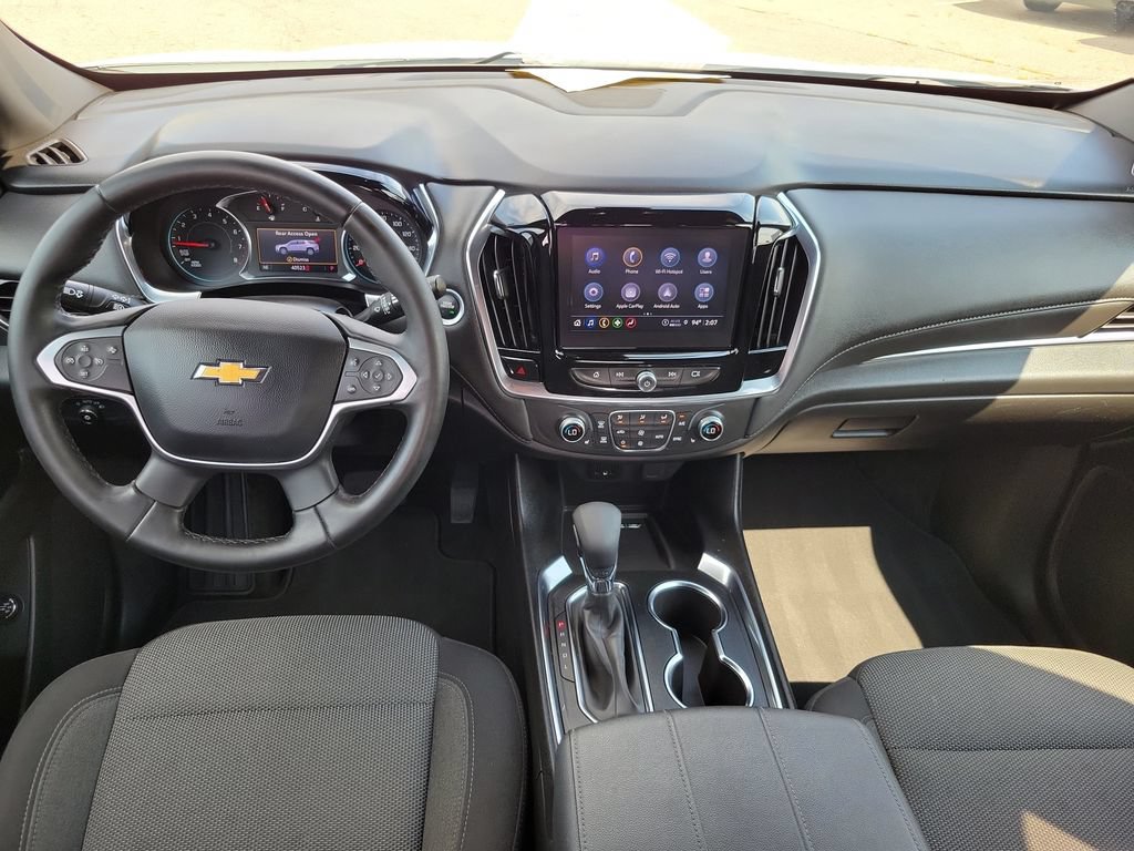 Used 2023 Chevrolet Traverse LT FWD image 31