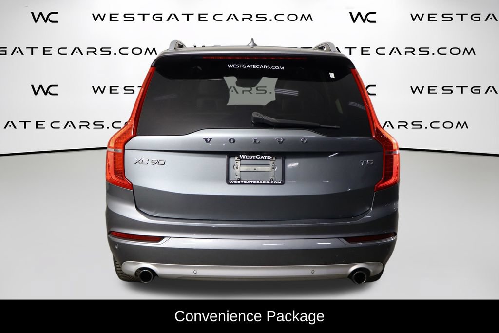 Used 2018 Volvo XC90 T5 Momentum w/ Convenience Package FWD image 4