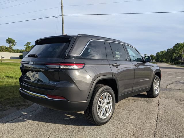 New 2025 Jeep Grand Cherokee Laredo X RWD image 4