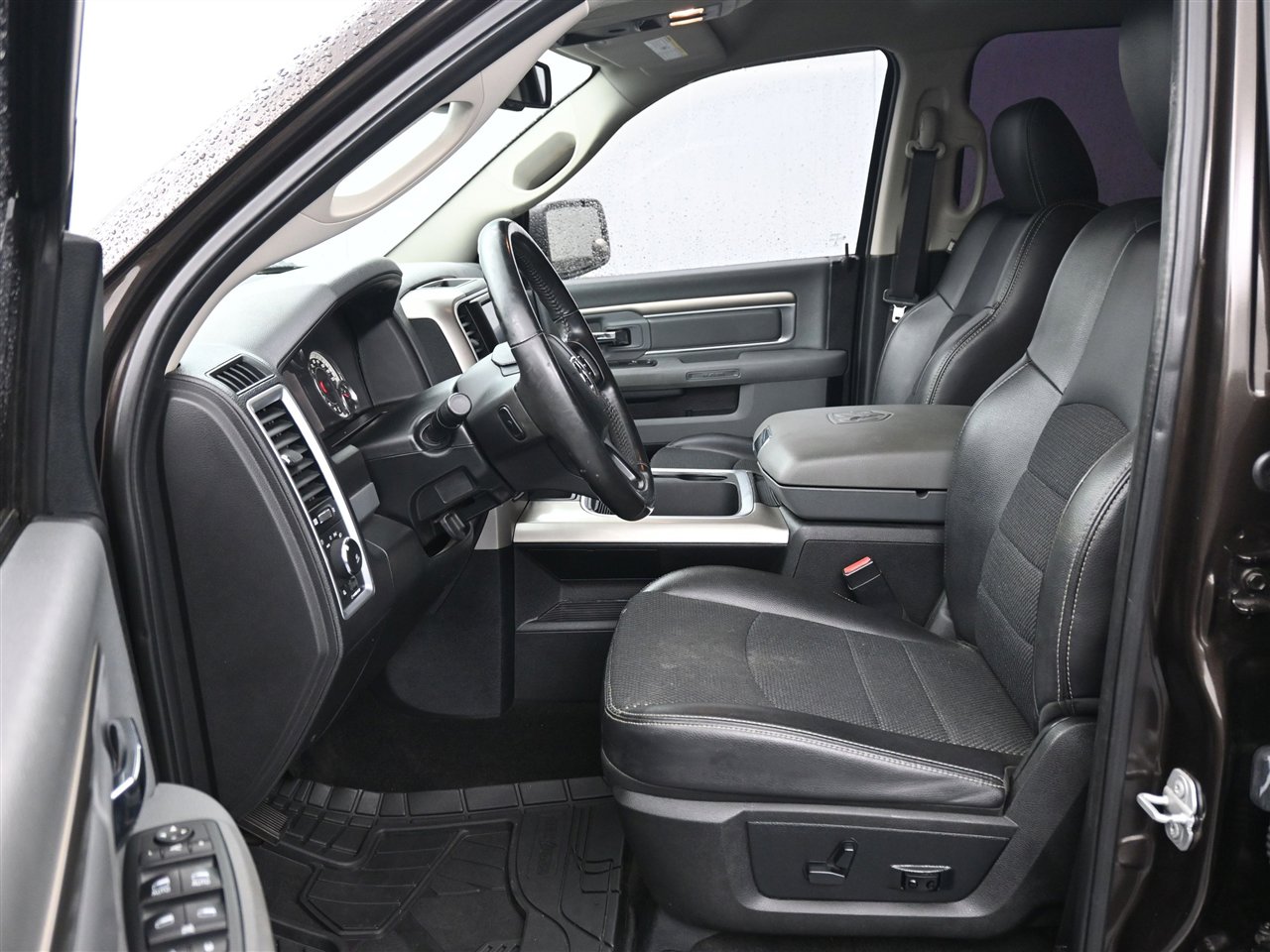 Used 2017 RAM 1500 Lone Star image 11