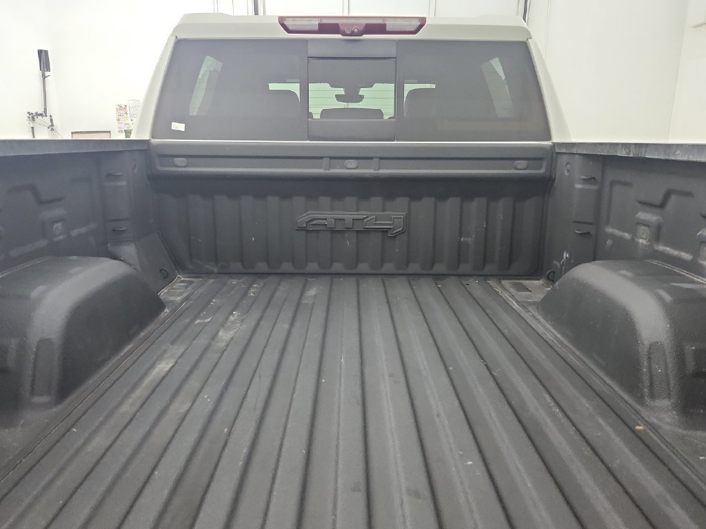 Used 2022 GMC Sierra 1500 AT4 w/ AT4 Premium Package AWD/4WD image 36