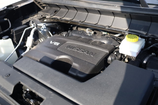 Used 2024 Nissan Pathfinder SL AWD/4WD image 11