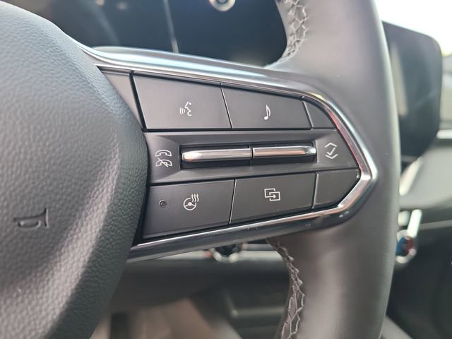 New 2026 Chevrolet Equinox LT w/ Safety and Technology Package image 23