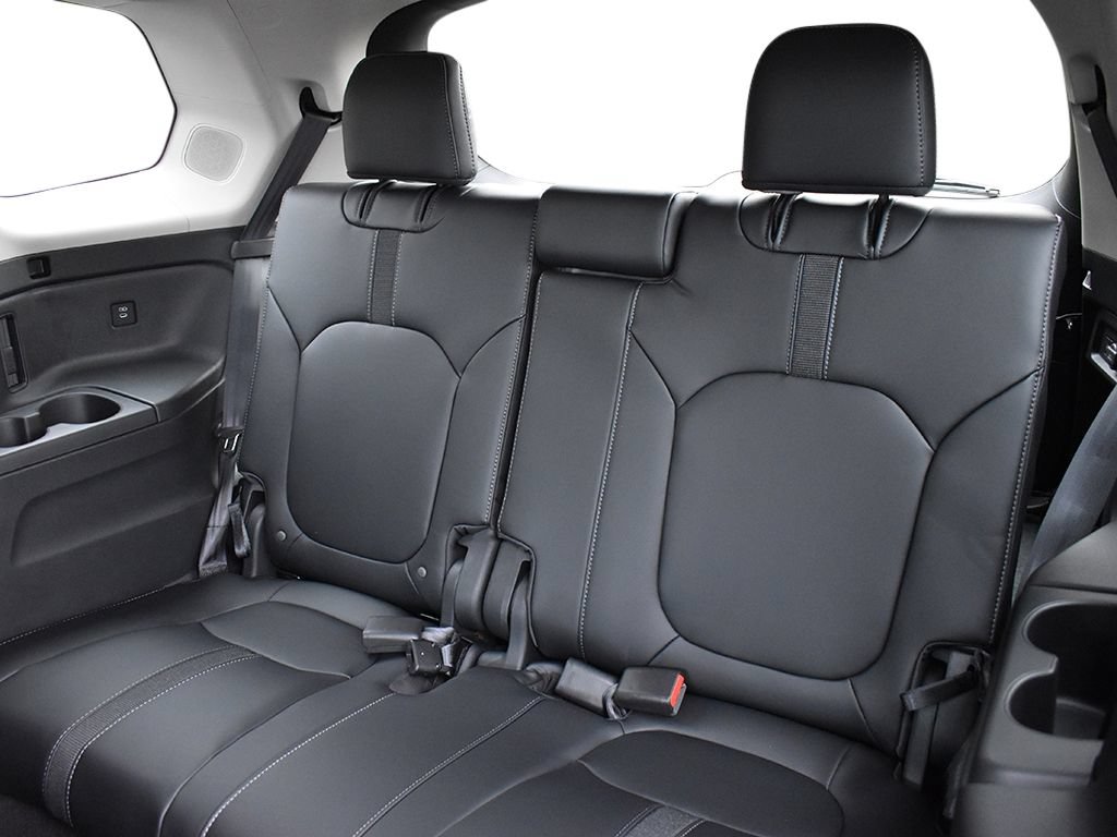 New 2025 Honda Pilot Touring image 28