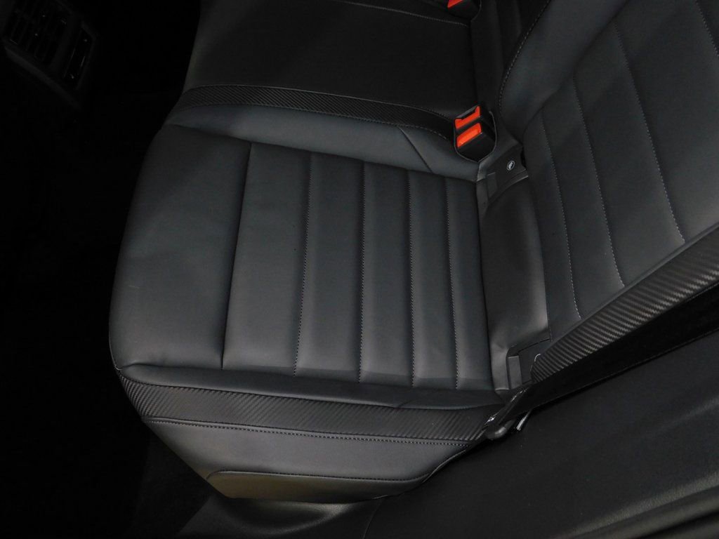 Used 2025 Volkswagen Golf 2.0T image 88