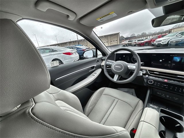 Certified 2025 Hyundai Sonata Limited image 15