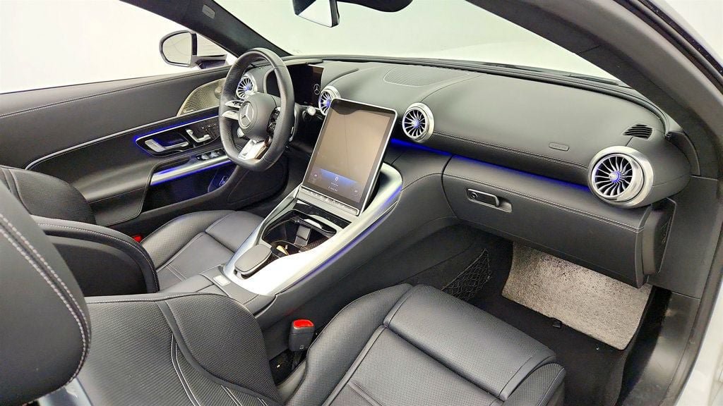 Used 2023 Mercedes-Benz SL 55 AMG 4MATIC image 21