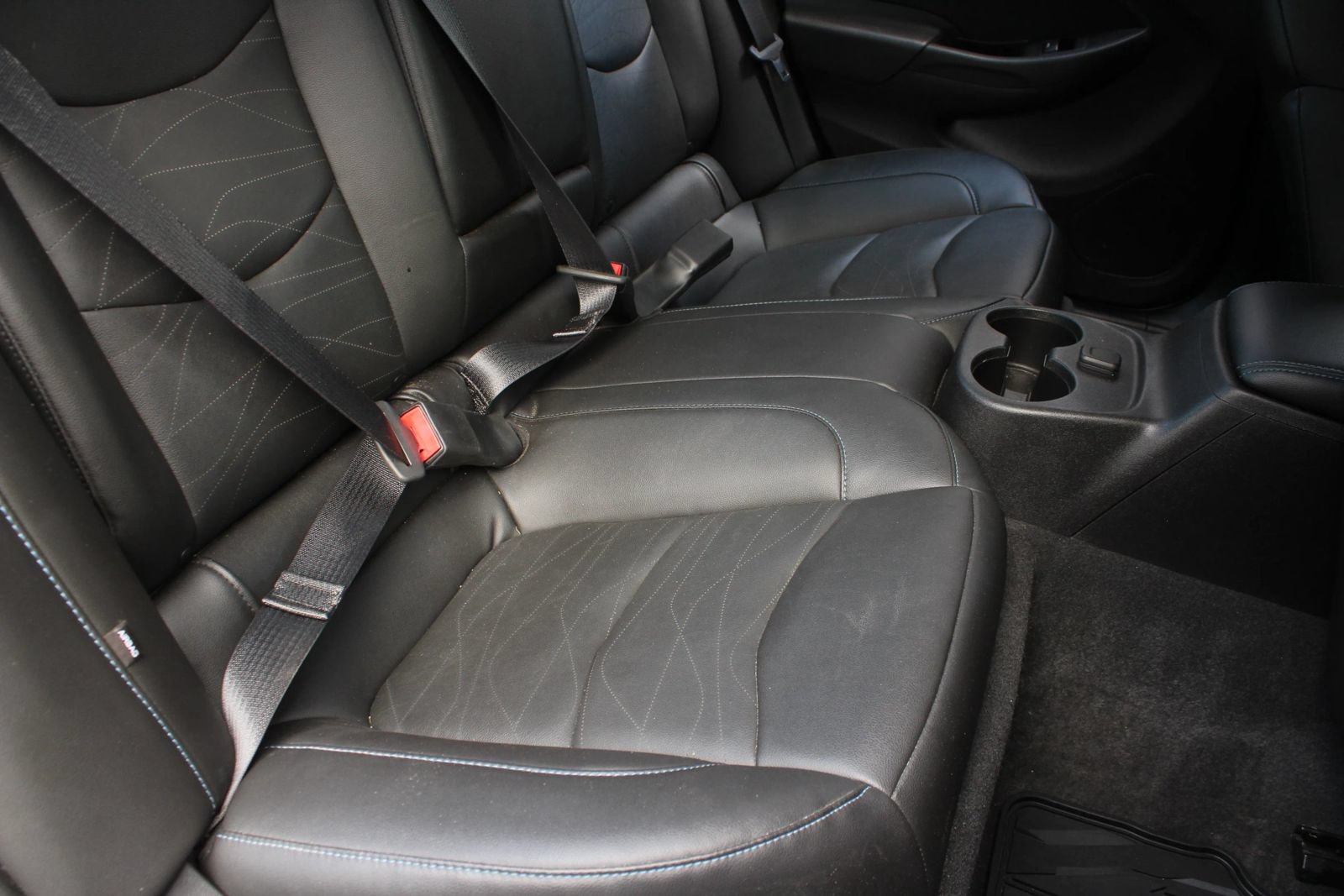 Used 2019 Chevrolet Volt LT w/ Power Convenience Package FWD image 23