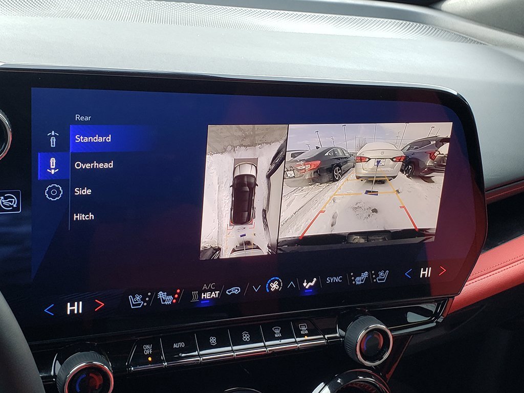 Used 2024 Chevrolet Blazer EV RS image 25