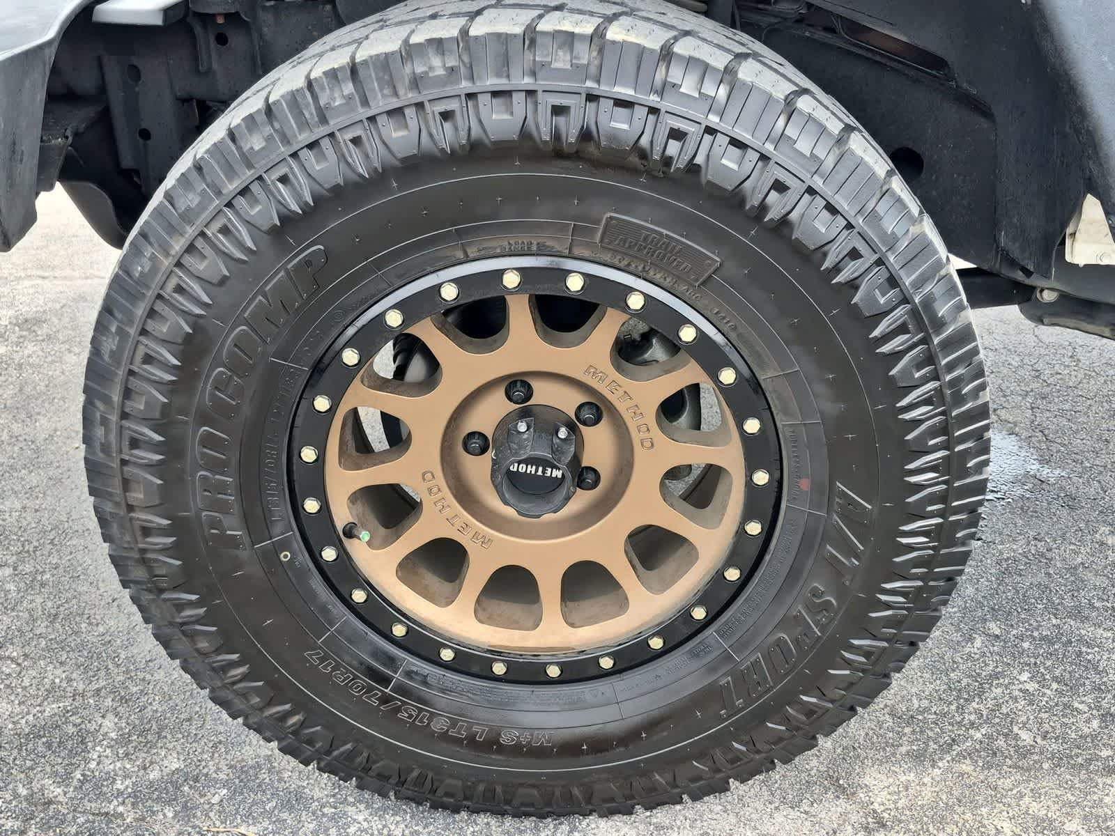 Certified 2017 Jeep Wrangler Unlimited Sport w/ Quick Order Package 24S AWD/4WD image 14
