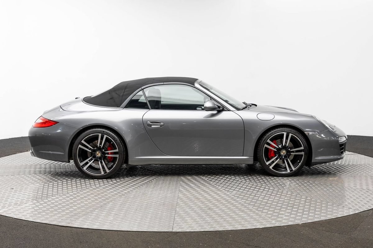 Used 2011 Porsche 911 Carrera S RWD image 10