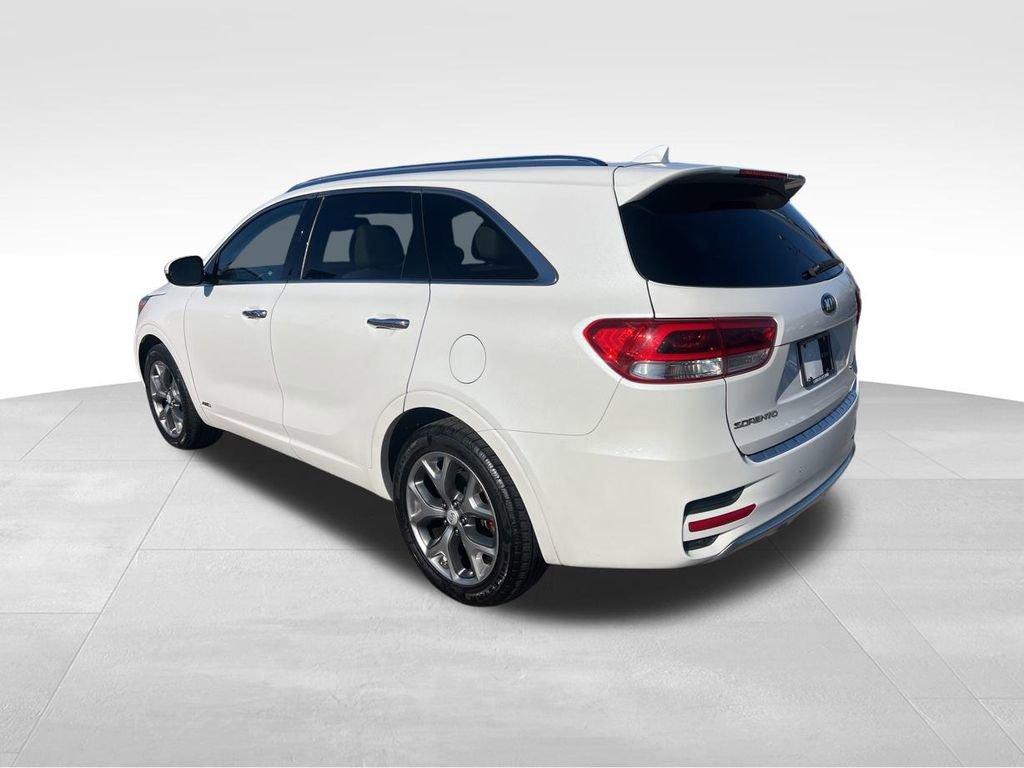 Used 2016 Kia Sorento SX image 5