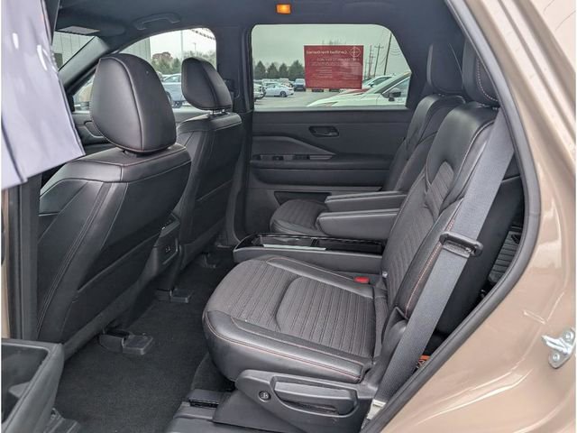 Certified 2023 Nissan Pathfinder Rock Creek image 9