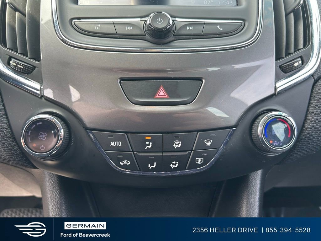 Used 2019 Chevrolet Cruze LT FWD image 19