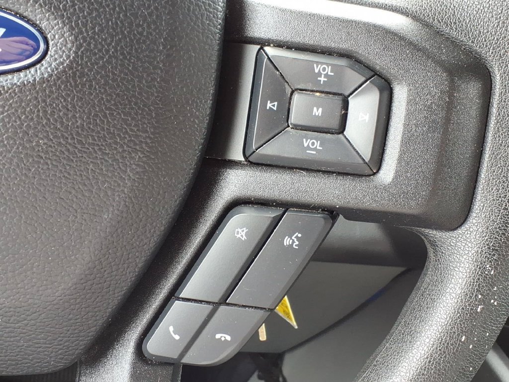 Used 2022 Ford E-450 and Econoline 450 Super Duty w/ Power Windows & Locks Group RWD image 25