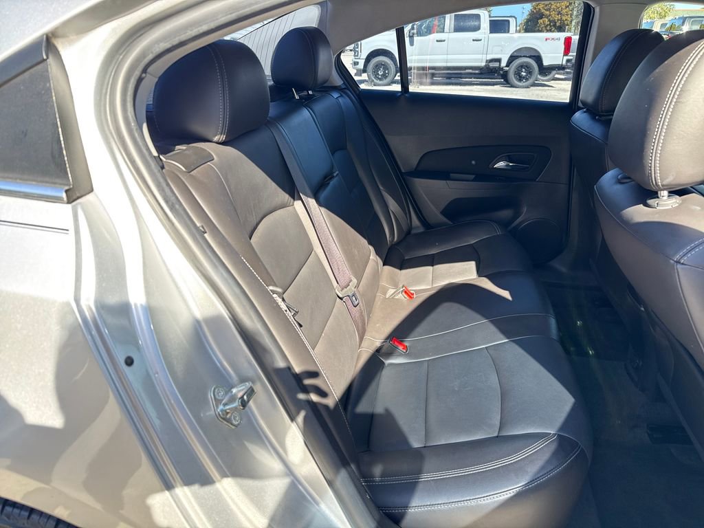 Used 2015 Chevrolet Cruze LT image 24