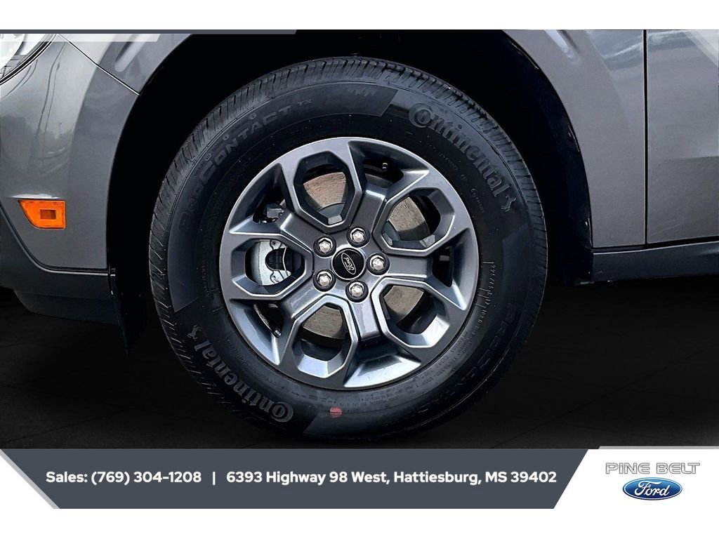 Used 2025 Ford Maverick XLT FWD image 7