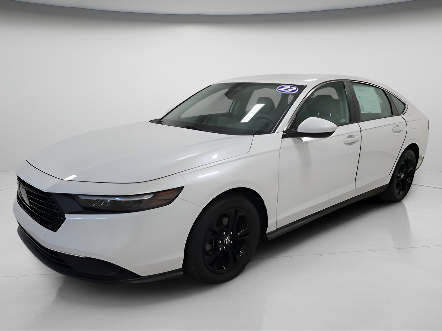 Used 2023 Honda Accord LX image 3