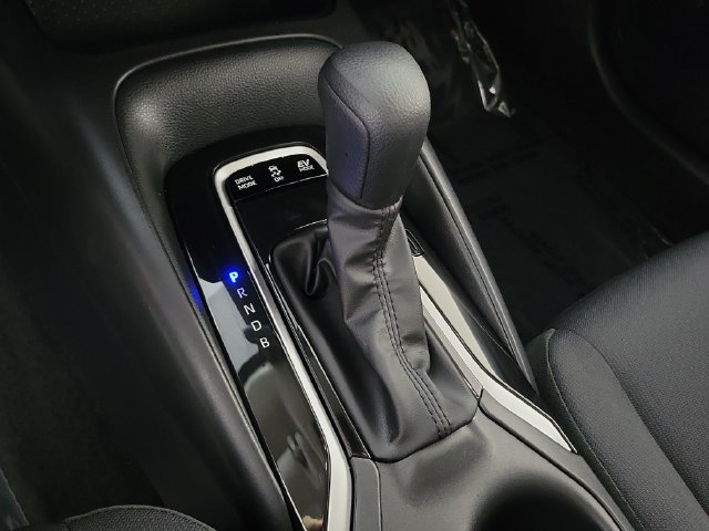 Used 2026 Toyota Corolla LE FWD image 30