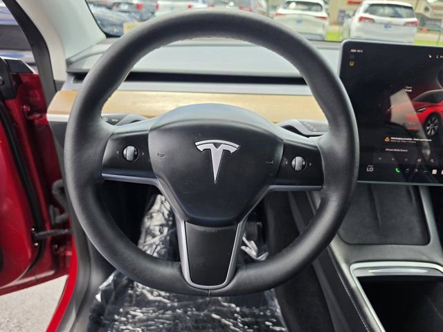 Used 2023 Tesla Model Y Long Range image 19