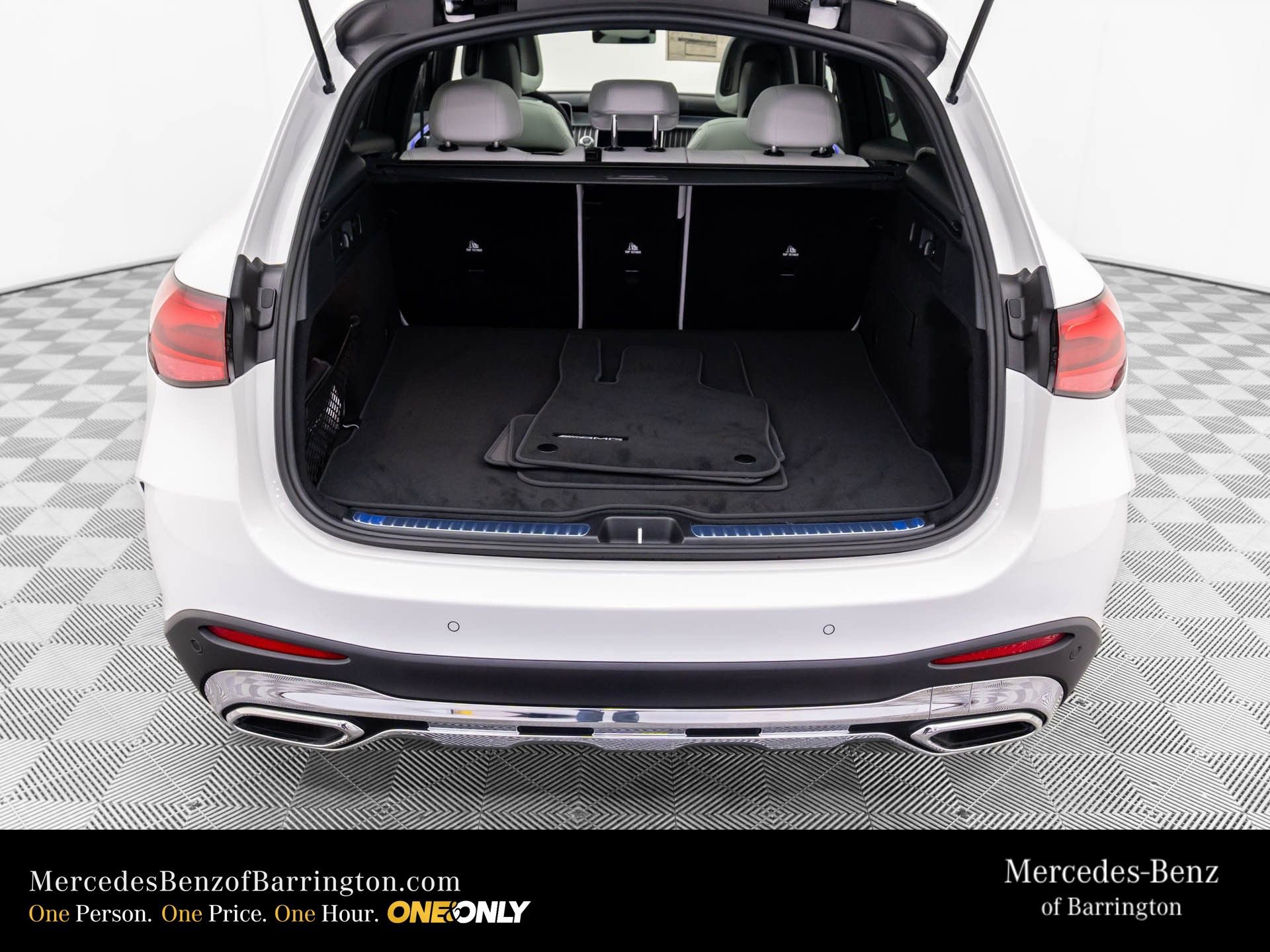 New 2026 Mercedes-Benz GLC 300 4MATIC image 32