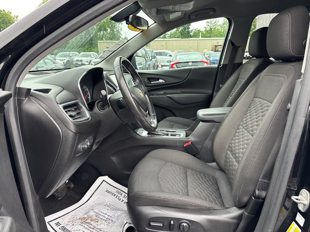 Used 2018 Chevrolet Equinox LT AWD/4WD image 14