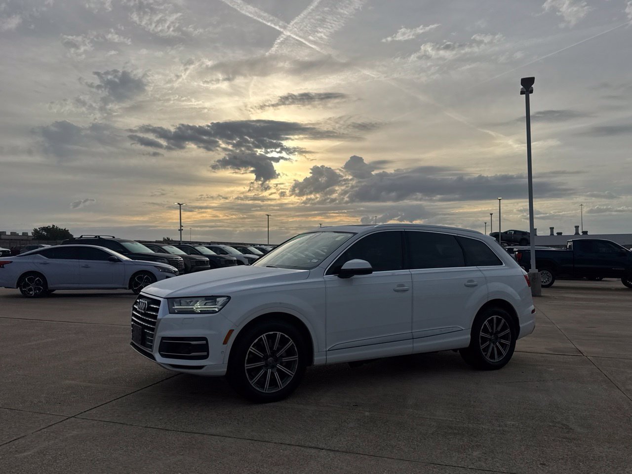 Used 2019 Audi Q7 3.0T Prestige AWD/4WD image 14
