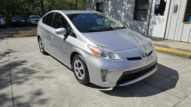 Used 2013 Toyota Prius Two FWD image 7