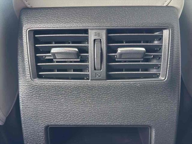 New 2026 Mitsubishi Outlander SE image 30