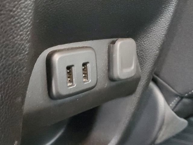Used 2018 Chevrolet Colorado Z71 AWD/4WD image 11