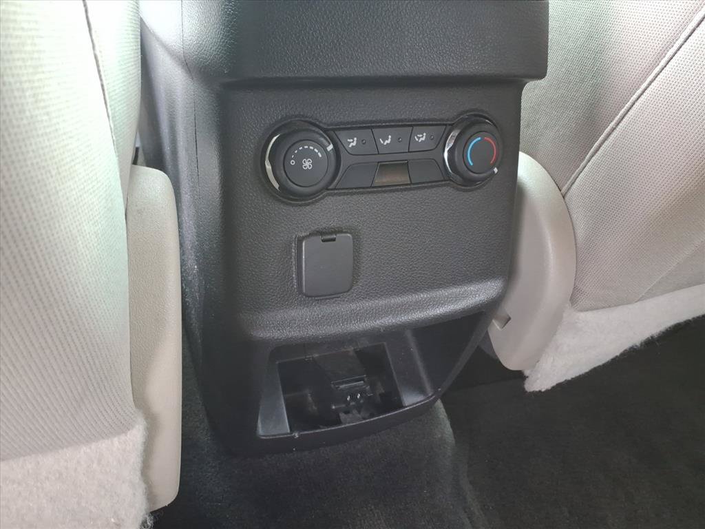 Used 2014 Ford Explorer FWD image 16