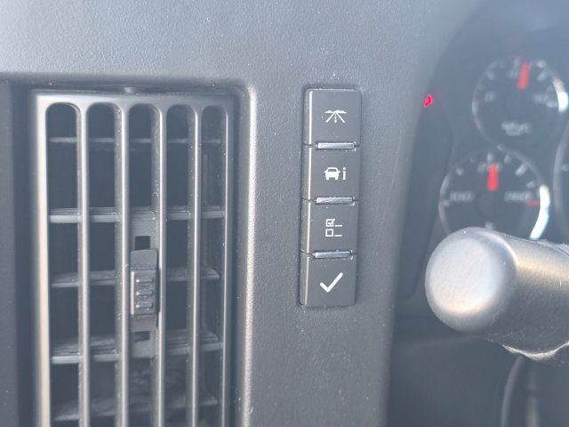 Used 2016 Chevrolet Express 2500 Extended RWD image 28