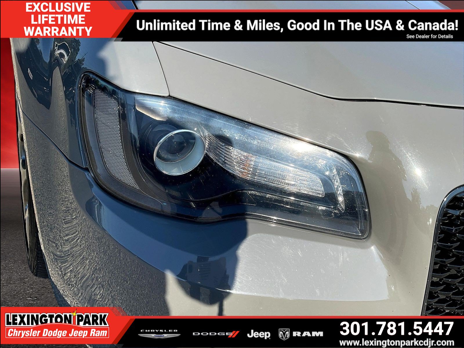 Used 2018 Chrysler 300 S RWD image 30