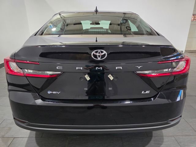 Used 2026 Toyota Camry LE image 4