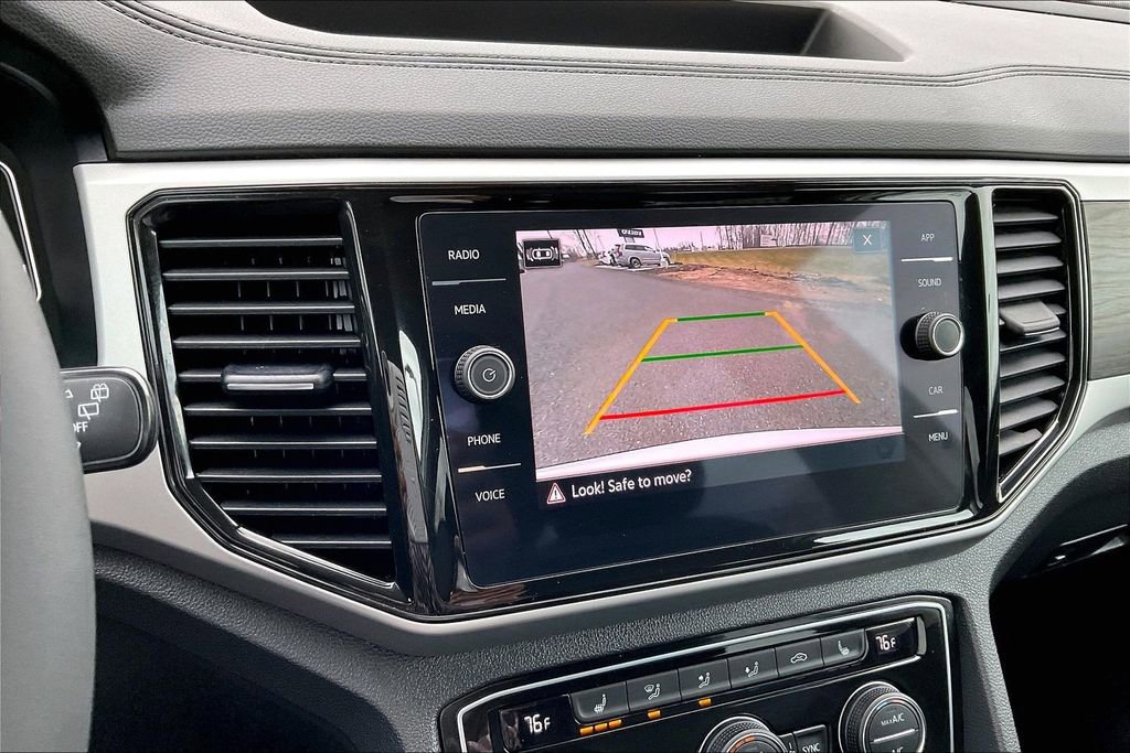 Used 2023 Volkswagen Atlas SE image 14