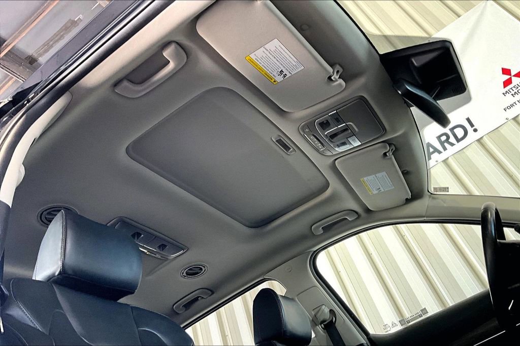 Used 2022 Kia Telluride EX image 14