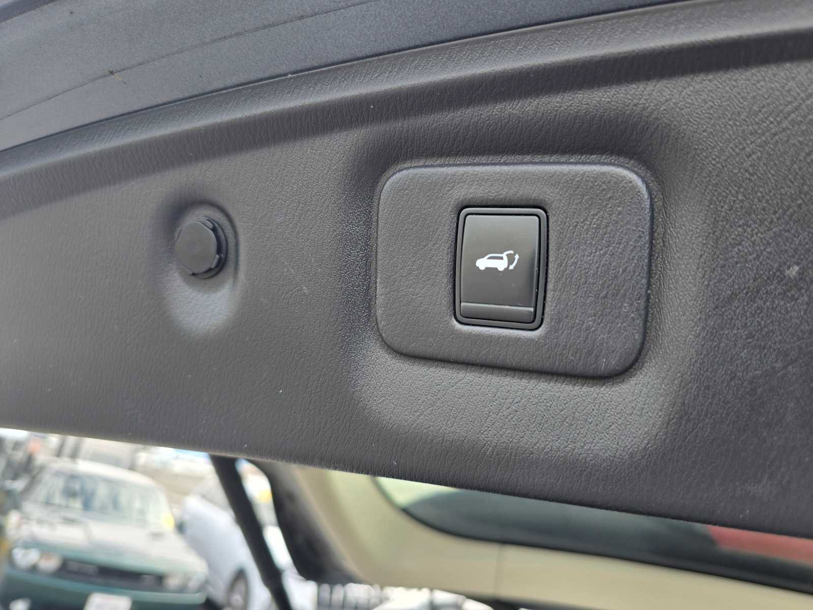 Used 2016 INFINITI QX60 AWD w/ Premium Plus Package image 19