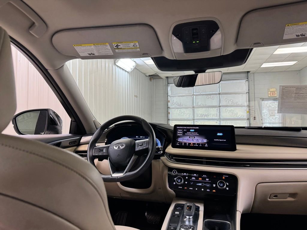 Used 2025 INFINITI QX60 Luxe AWD/4WD image 23
