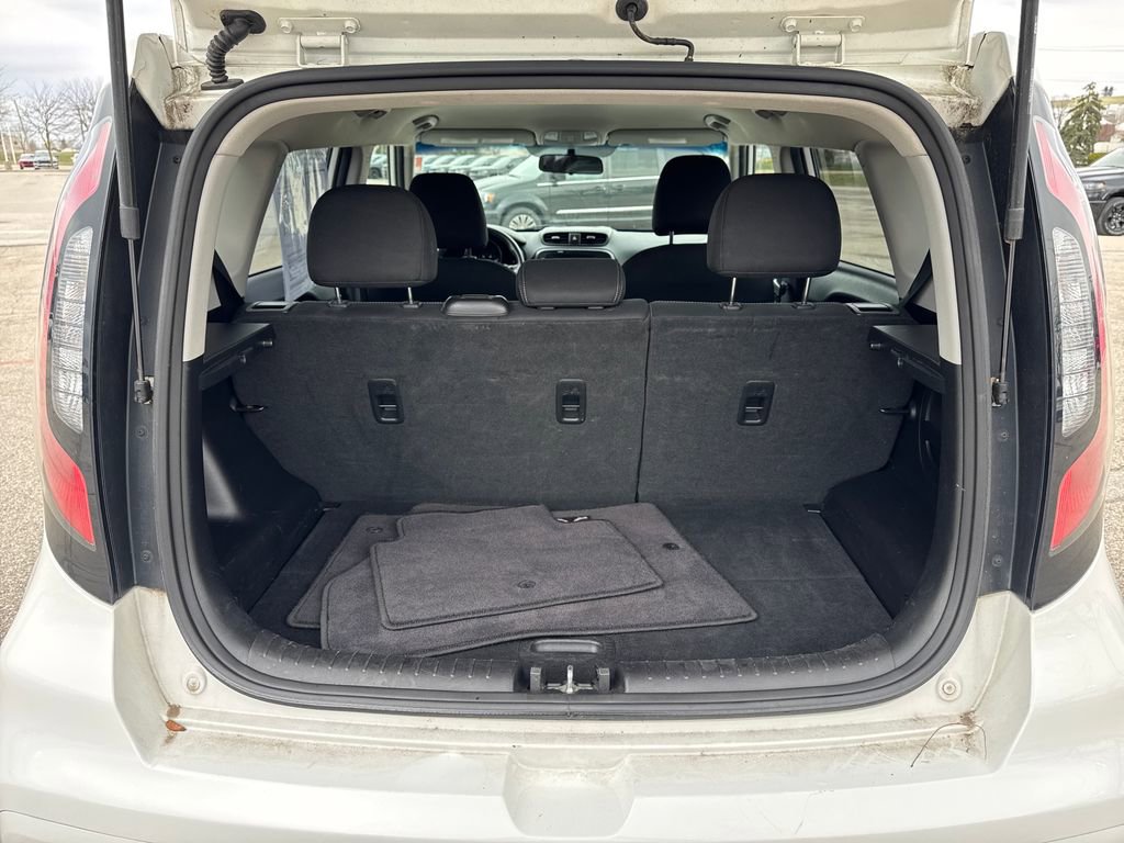 Used 2018 Kia Soul + image 28