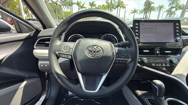 Used 2023 Toyota Camry XLE FWD image 19