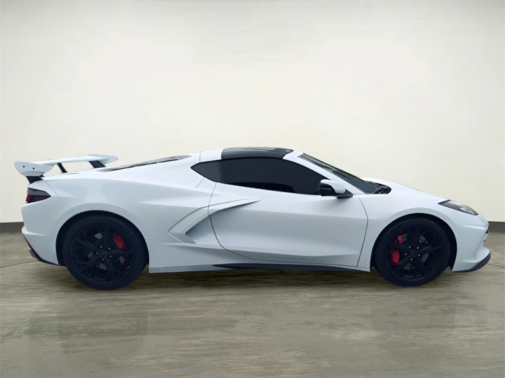Used 2021 Chevrolet Corvette Stingray Premium Cpe w/ Z51 Performance Package image 5