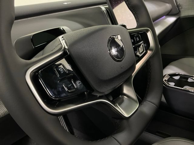 New 2026 Volvo EX30 Plus w/ Protection Package Premier AWD/4WD image 19