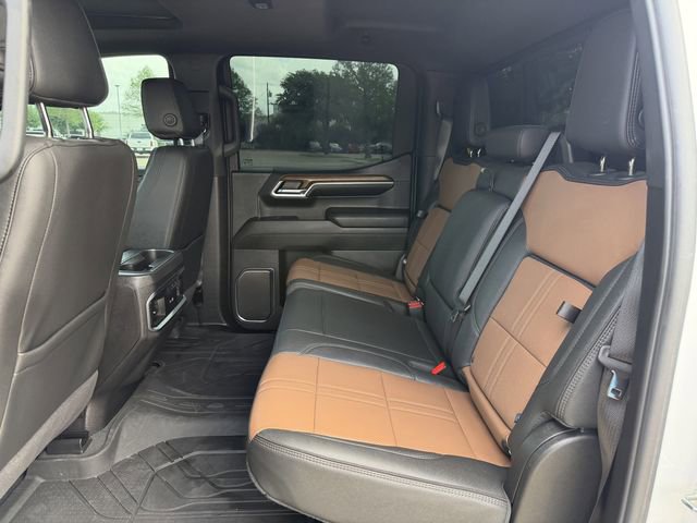 Used 2024 Chevrolet Silverado 1500 High Country image 29