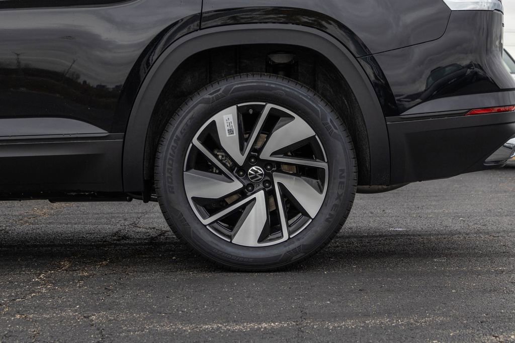 New 2026 Volkswagen Atlas SE image 45