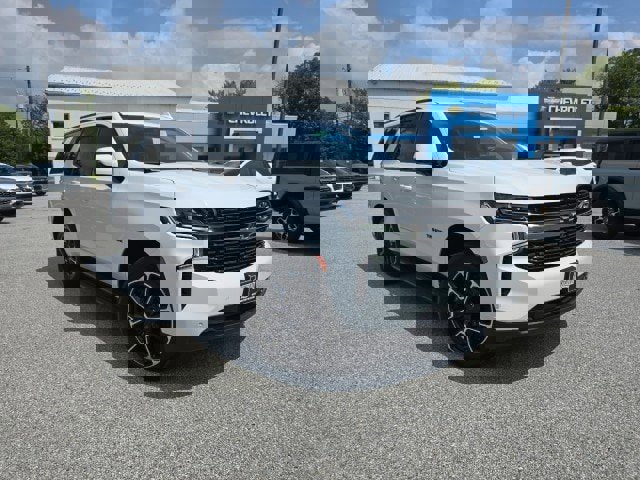 Used 2022 Chevrolet Tahoe RST w/ Luxury Package image 1