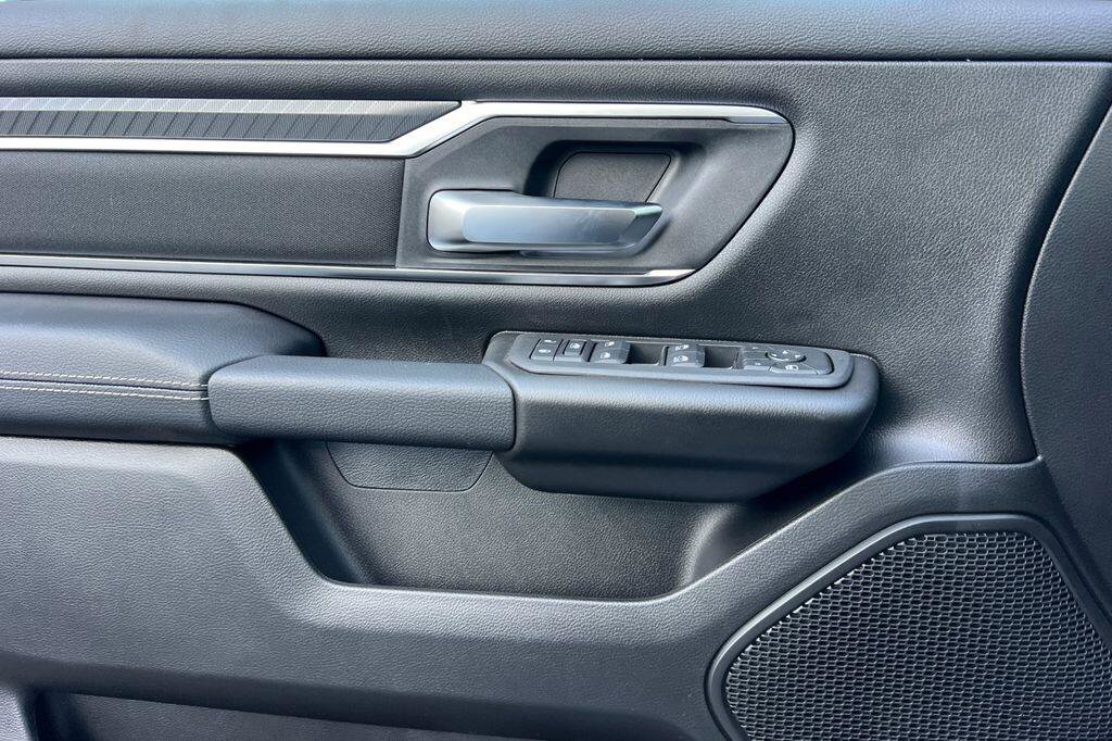 New 2026 RAM 1500 Big Horn AWD/4WD image 11