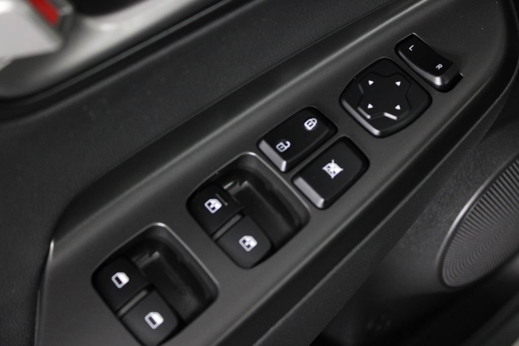 Used 2020 Hyundai Kona Ultimate AWD/4WD image 23