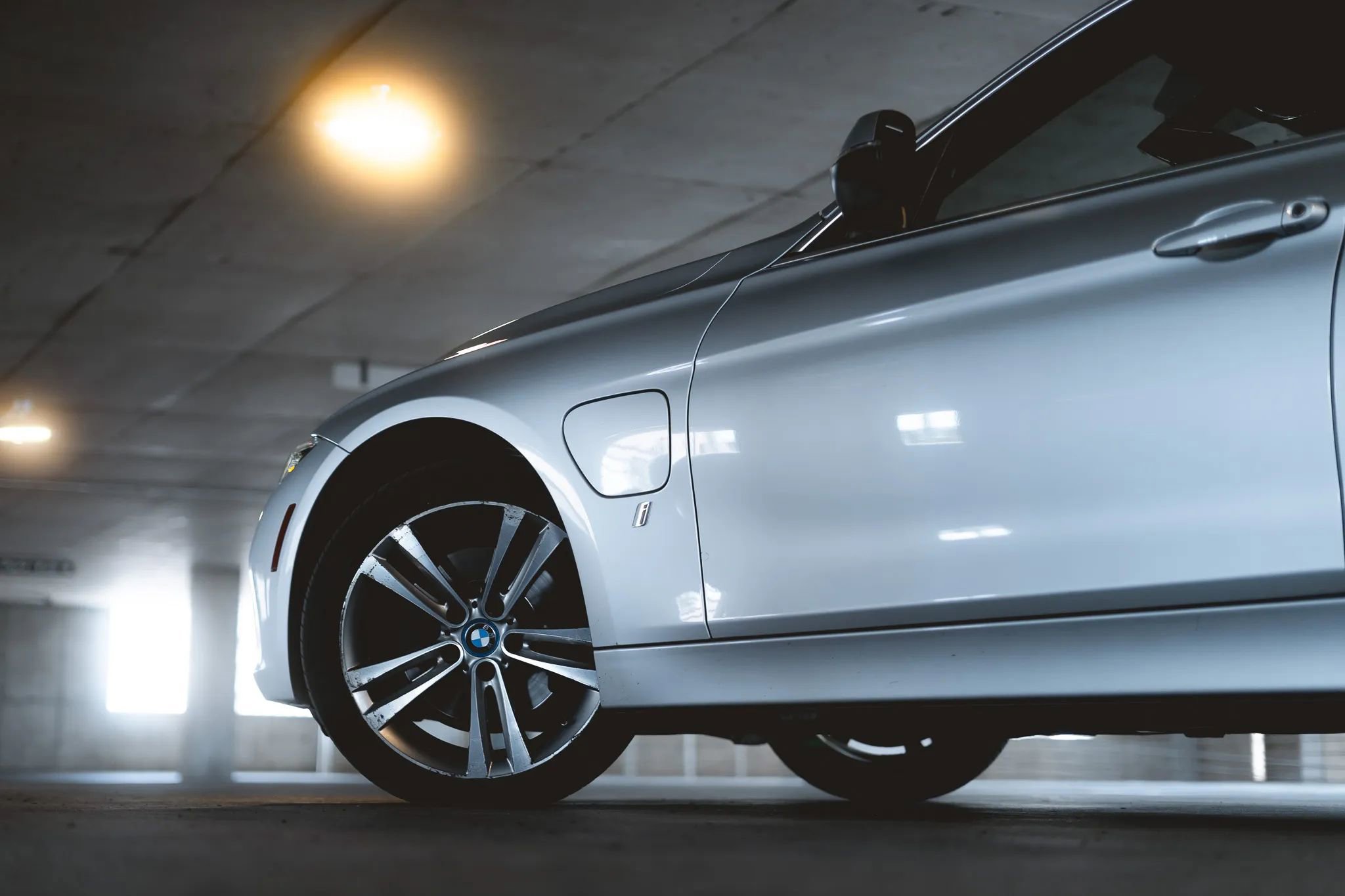 Used 2018 BMW 330e 330e iPerformance Sedan 4D image 9