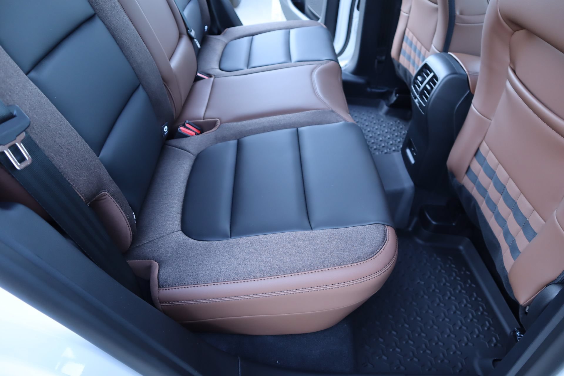 New 2026 Ford Bronco Sport Outer Banks AWD/4WD image 15