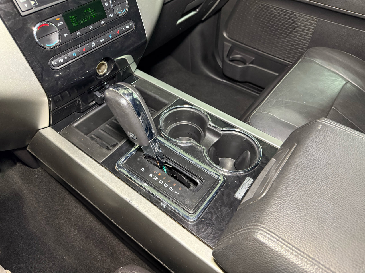 Used 2014 Ford Expedition Limited w/ Equipment Group 301A image 17